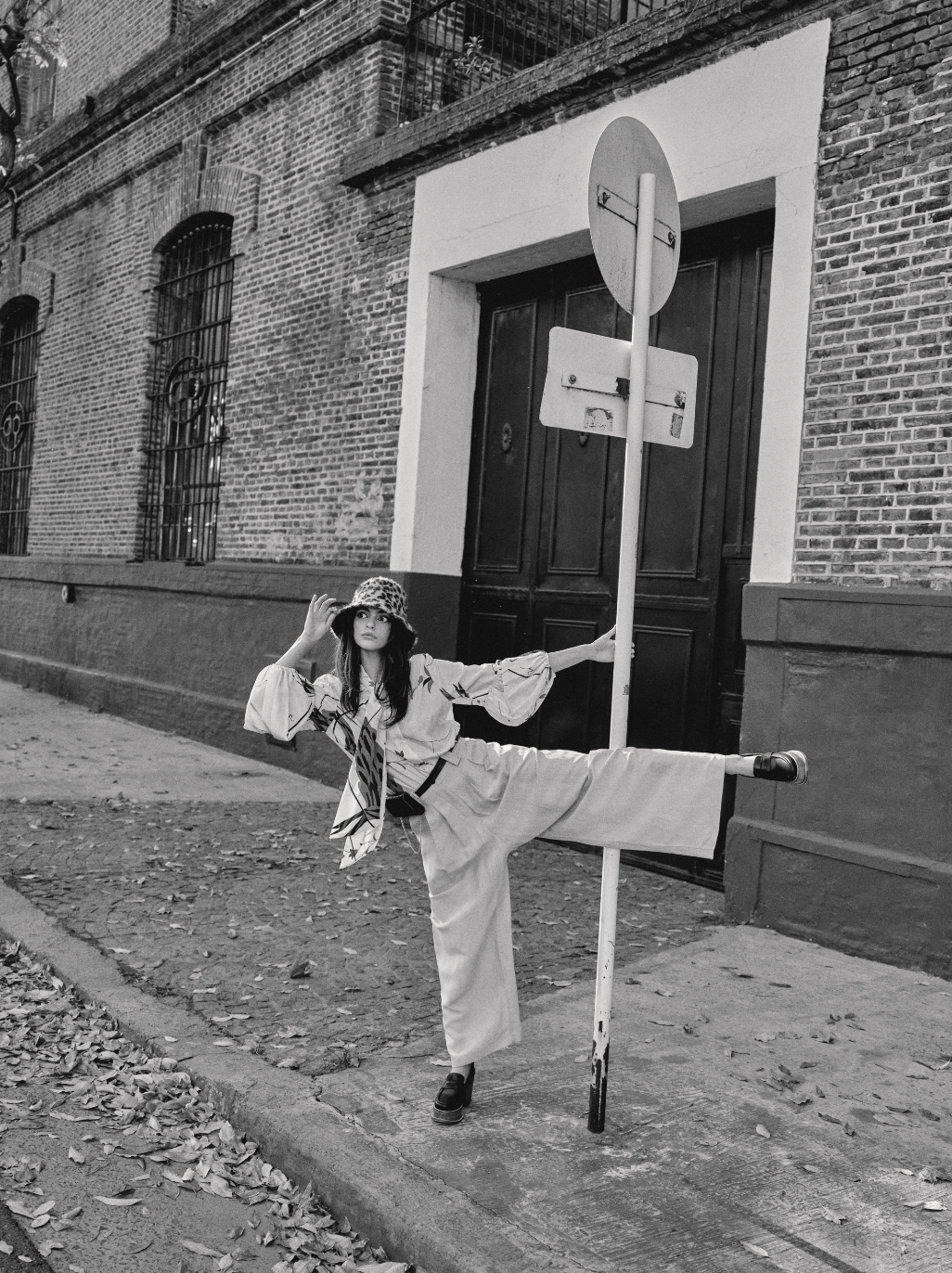 Dream Girl Ft. Cumelen Sanz