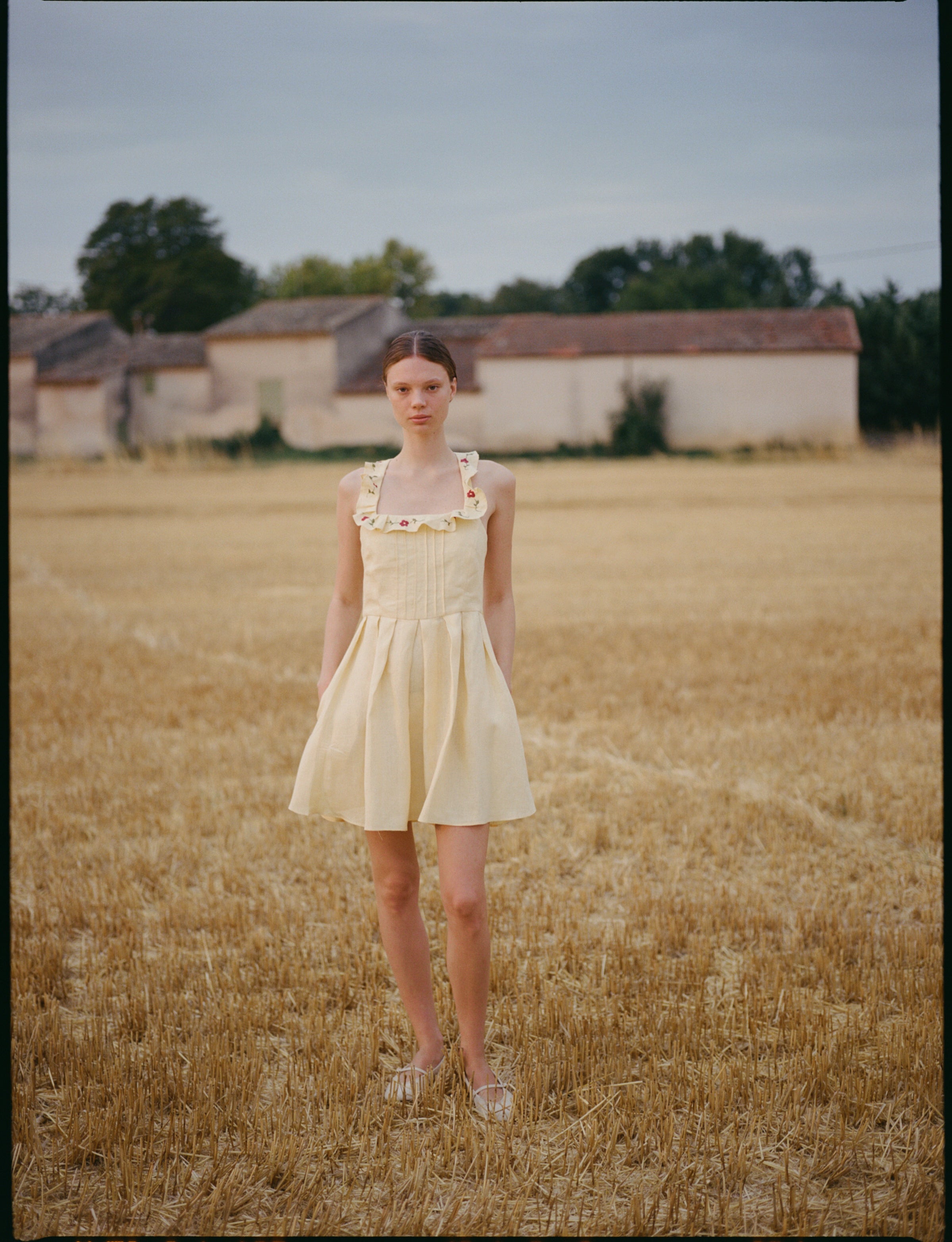 Vestido Solé vainilla