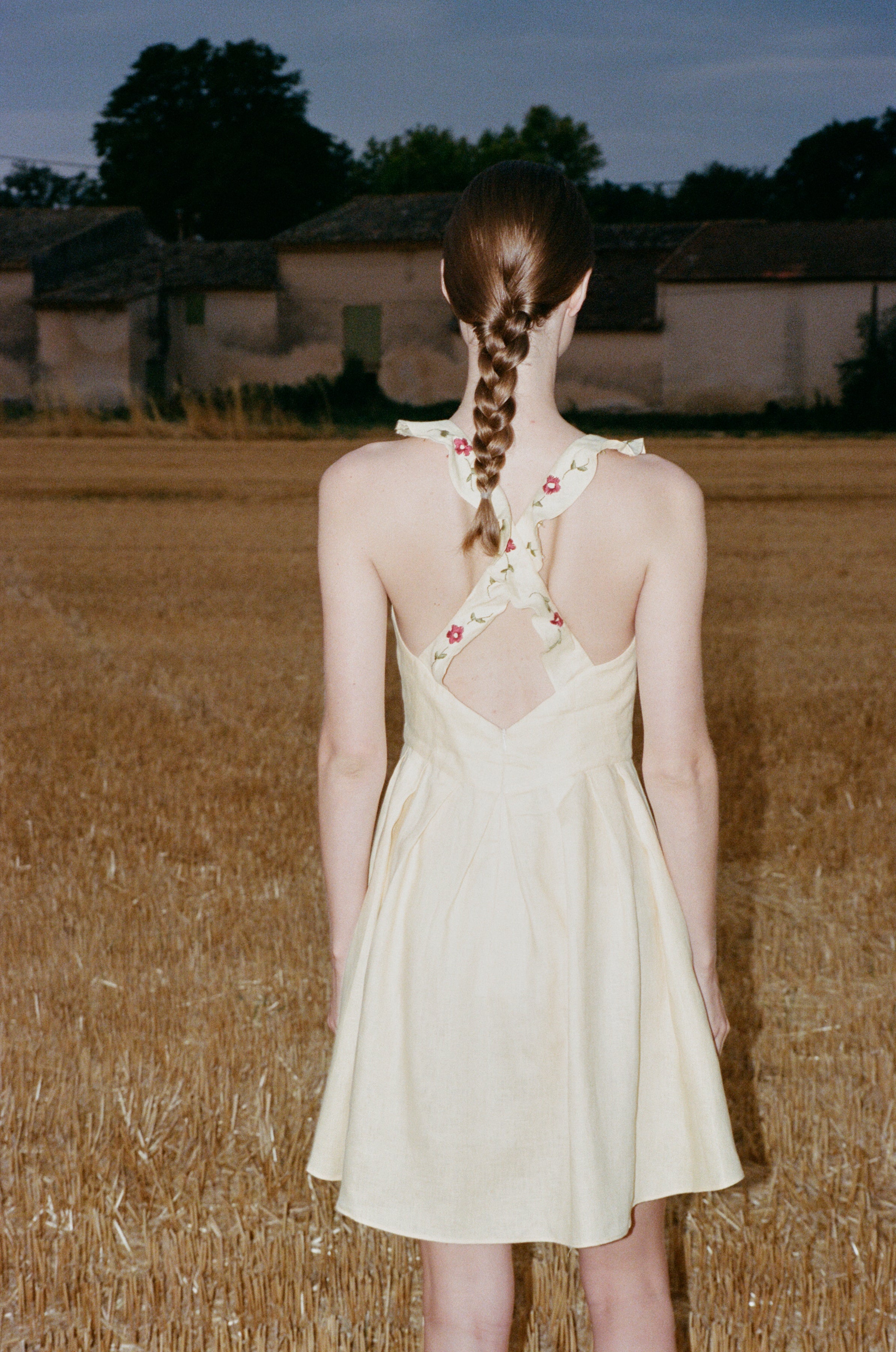 Vestido Solé vainilla